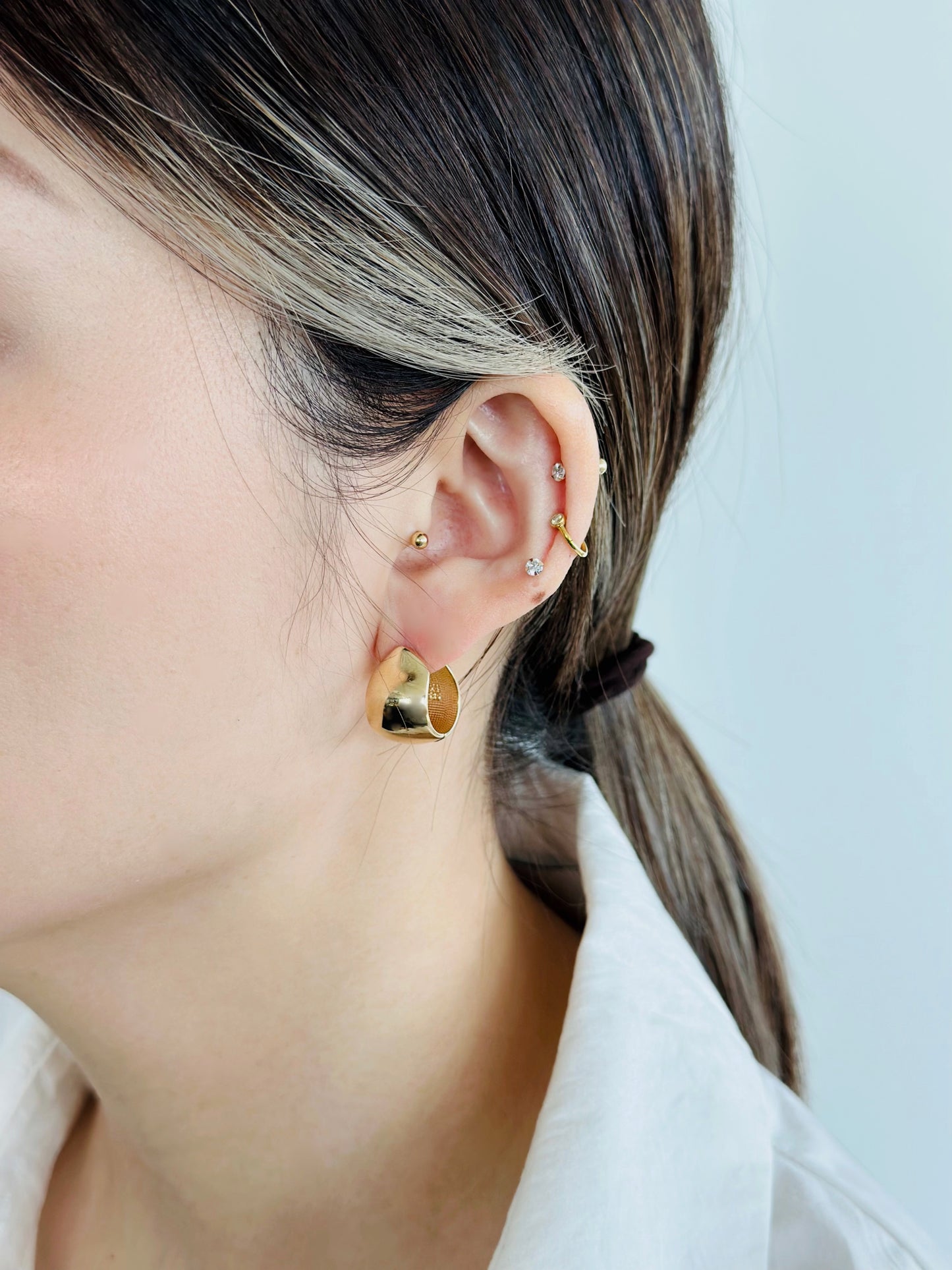 Acorn 14K Gold Bold Huggie Earring